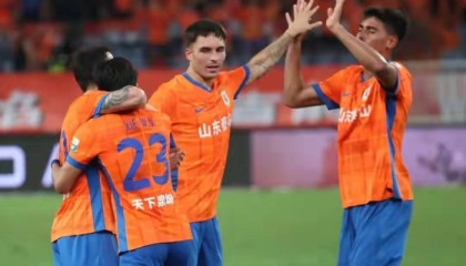 已恢复自由身？泰山外援续约成谜，至今未归，权威媒体更新最新状态|泰山队|山东泰山|克雷桑|陈泽仕|U23亚洲杯_新浪体育_新浪新闻